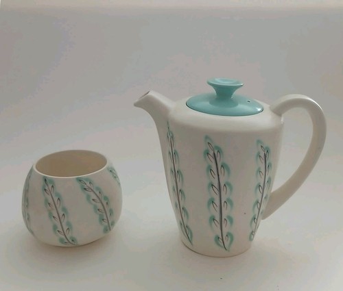 Poole pottey mid century - pottey,