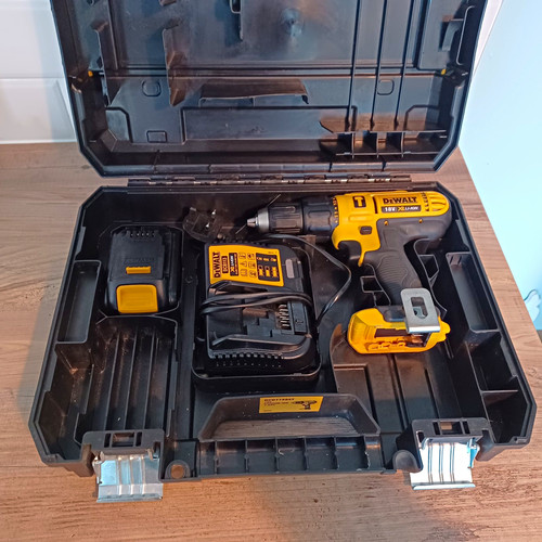 Dewalt dcd776 18v ion - 18v, xr
