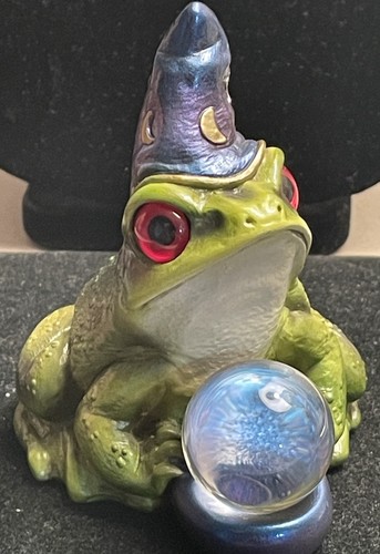 Vtg rare frog wizard with - frog,