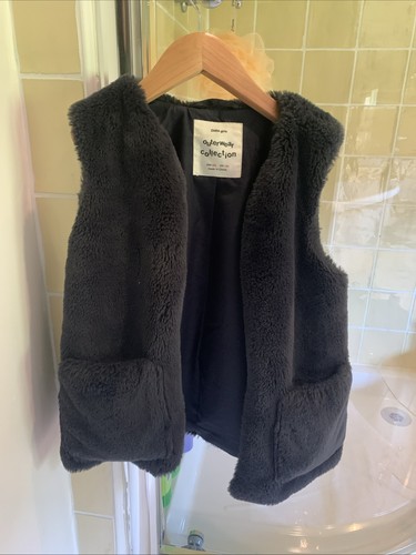 Lovely grey faux fur - grey, gilet