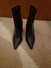 M&S Ladies Black Leather Boots Size 4