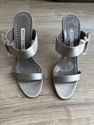 Manolo blahnik crystal heel - manolo,