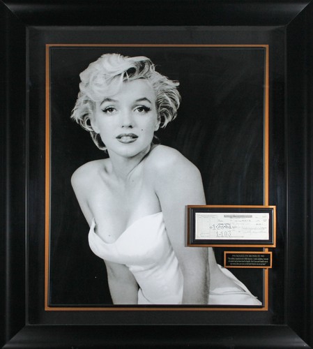 Marilyn monroe authentic - marilyn,