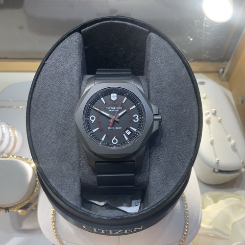 Victorinox x swiss - victorinox, i.n.o.x