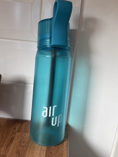 Air water bottle 650ml - water,