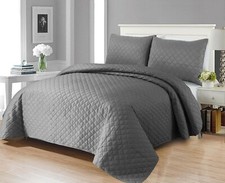 3 Piece Luxury Embossed