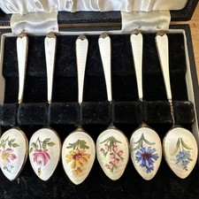 Boxed Set of 6 Antique