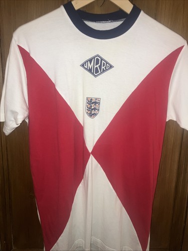 Quick post vintage england - post,