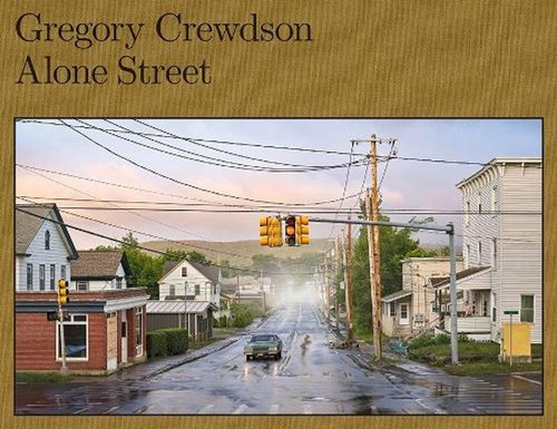 Gregory crewdson alone street - crewdson:,