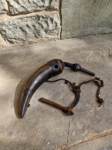 Antique powder horn 19th - antique,
