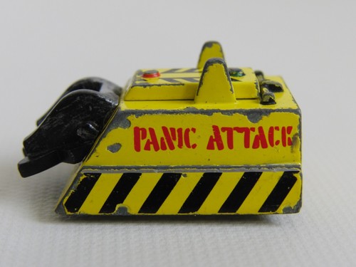 Robot wars panic - robot, attack