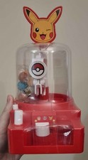 Pokemon Pikachu Gumball Crane