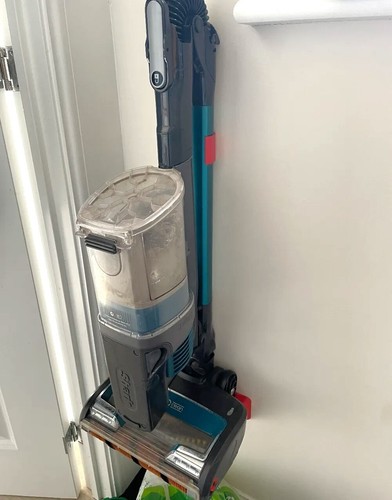 Cordless shark vac - vac, mount