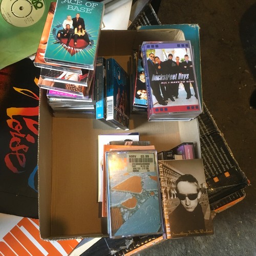 Various cassettes singles - cassettes, singles-