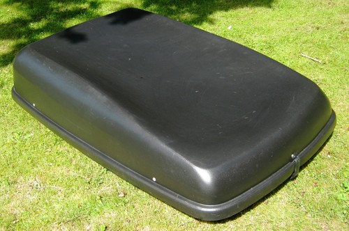 Halfords 450l lockable roof - halfords,