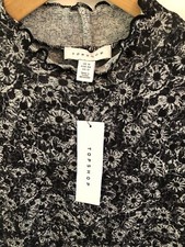 Top shop Dress. Black & White