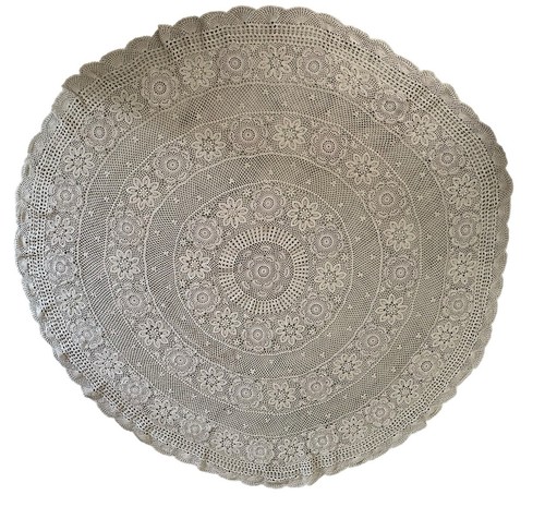Vintage tablecloth handmade - vintage,