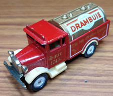Corgi Morris Tanker Truck Drambuie