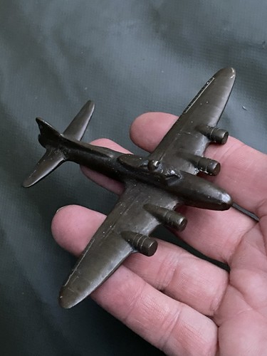 Solid bronze boeing - bronze,