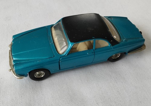Vintage corgi jaguar xj12c - vintage,
