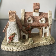 Vintage David Winter Cottages