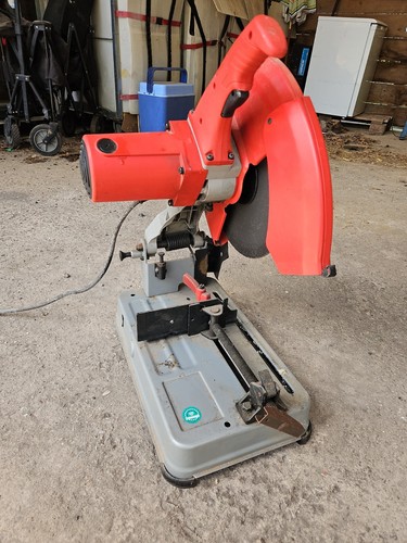 Milwaukee chs 355 - 355, saw