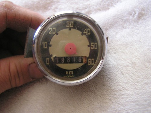 Vintage vdo gauge - vintage, km