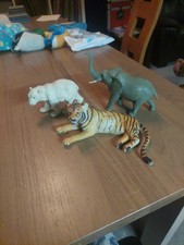 Vintage Vinyl Heavy Animals