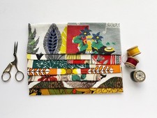 Vintage Botanical Fabric Scrap Bundle - 50s, 60s, 70s