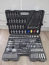 Halfords Advanced 200 Piece