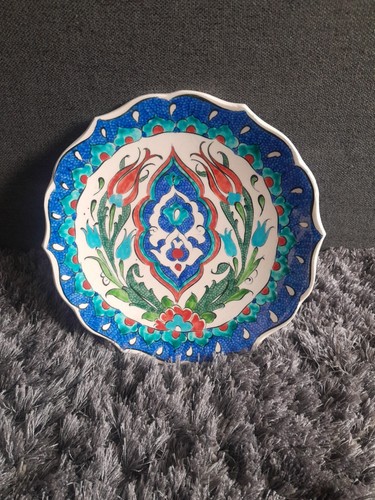 Decorative collectible plate - collectible,