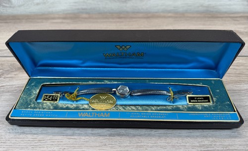 Vintage waltham jewel - waltham, 17