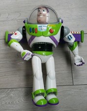 Toy Story 4 Buzz Lightyear Interactive Action Figure 30cm, Helmet and Wings. 