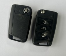 GENUINE SKODA 3 BUTTON REMOTE FLIP KEY FOB OCTAVIA FABIA ETC TESTED 6V0959752D