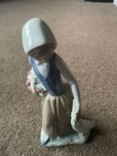 Porcelain Figure Nao by