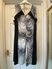 Ladies Dress, size 26, MUREK