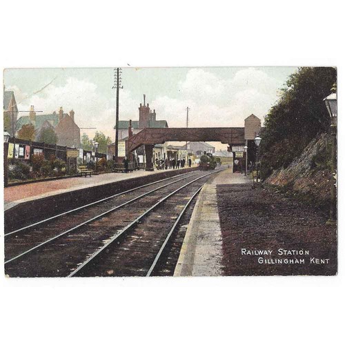 Gillingham railway station - gillingham,