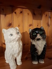 Collectable  MELBA Ware CERAMIC Cats Black and White x 2 Excellent