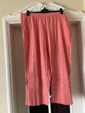 *New* Size 18 Coral Crinkle Cotton Cropped / 3/4 Length Trousers