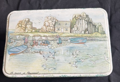Vintage french tin - la, maison