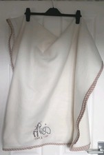 Excellent Condition Elli & Raff Thermal Cot Blanket