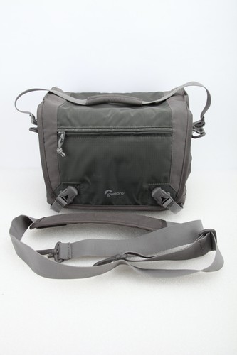 Lowepro nova sport - nova,