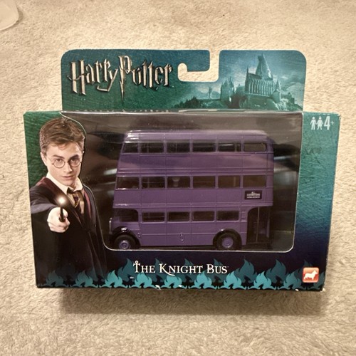 Corgi harry potter knight - corgi, bus