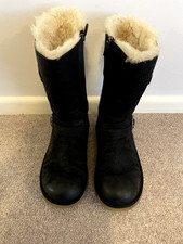 UGG Kensington S/N 1969 Women's Black Sheepskin Leather Zip Boots size UK4 EU35
