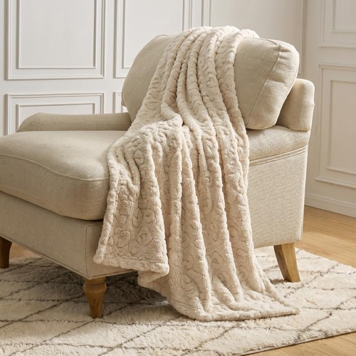 Ohs tufted throw - tufted, animal