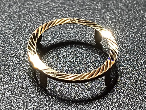 9ct solid gold oz - 9ct,