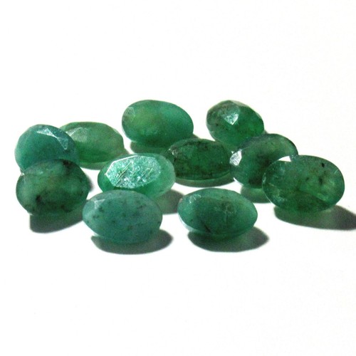 Natural green emerald - natural, 6x4mm