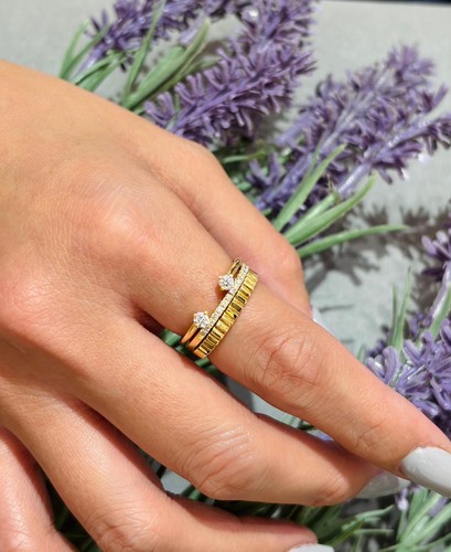 Stunning 14k yellow gold - stunning,