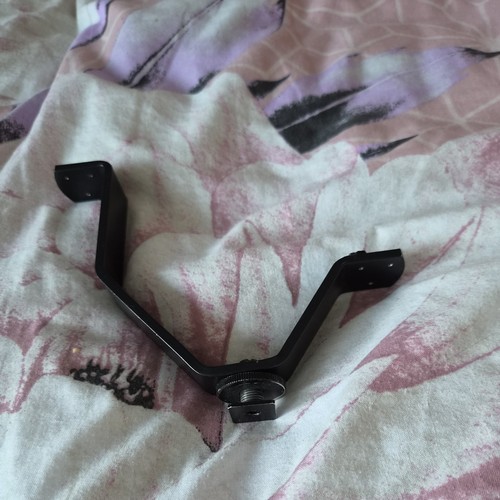 Pro shape triple mount - shape,