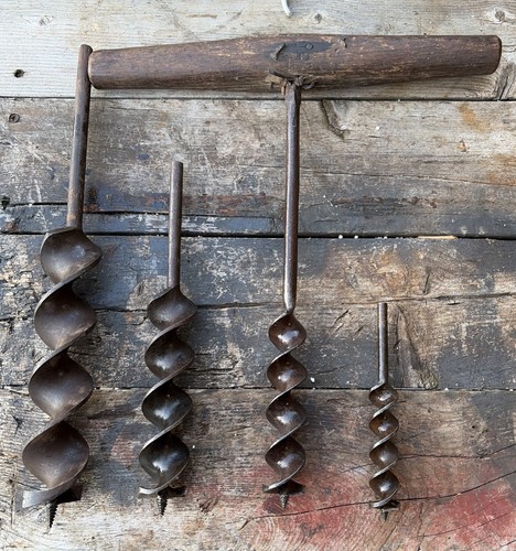 Lot handle wood - of, t-handle
